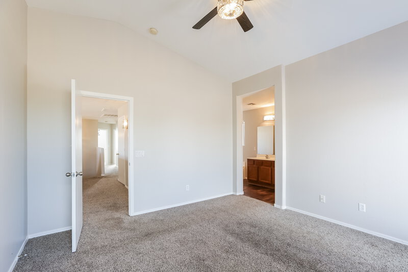 2,325/Mo, 2210 W Saint Catherine Ave Phoenix, AZ 85041 Misc View 8