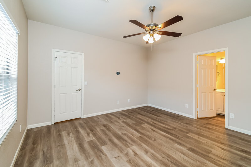 2,060/Mo, 10434 E Azalea Ave Mesa, AZ 85208 Main Bedroom View