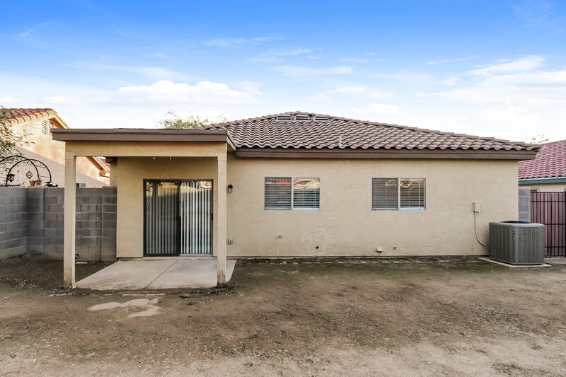 2,060/Mo, 10434 E Azalea Ave Mesa, AZ 85208 Rear View