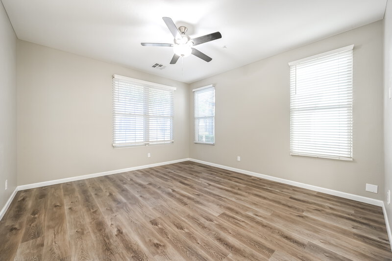 2,440/Mo, 28926 N 124th Dr Peoria, AZ 85383 Living Room View