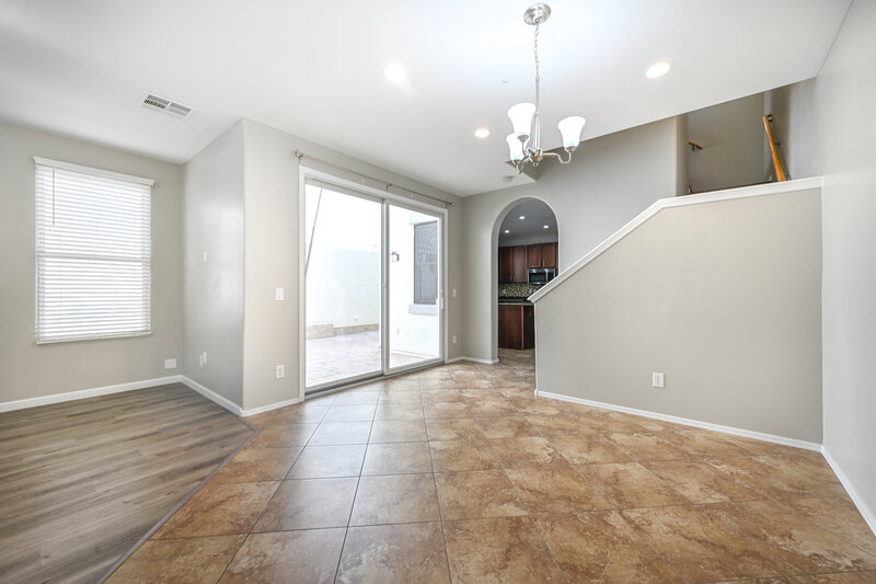 2,440/Mo, 28926 N 124th Dr Peoria, AZ 85383 Dining Room View