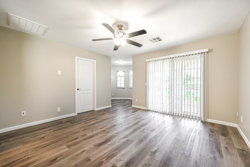 2,440/Mo, 28926 N 124th Dr Peoria, AZ 85383 Main Bedroom View