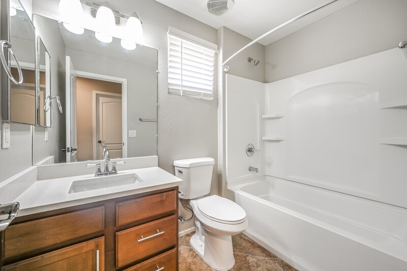 2,440/Mo, 28926 N 124th Dr Peoria, AZ 85383 Bathroom View