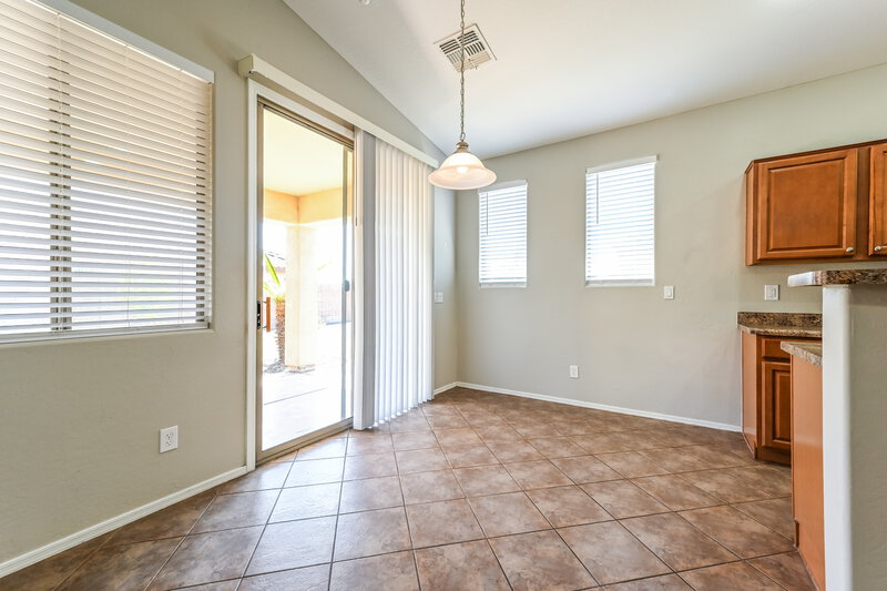 2,090/Mo, 12137 W Dove Wing Way Peoria, AZ 85383 Dining Room View