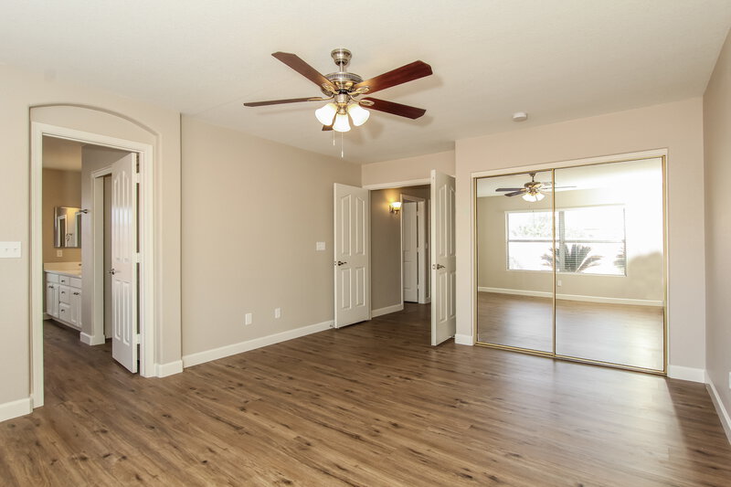 2,580/Mo, 824 E Rose Marie Ln Phoenix, AZ 85022 Main Bedroom View 2
