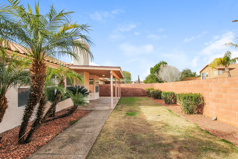 2,580/Mo, 824 E Rose Marie Ln Phoenix, AZ 85022 Rear View