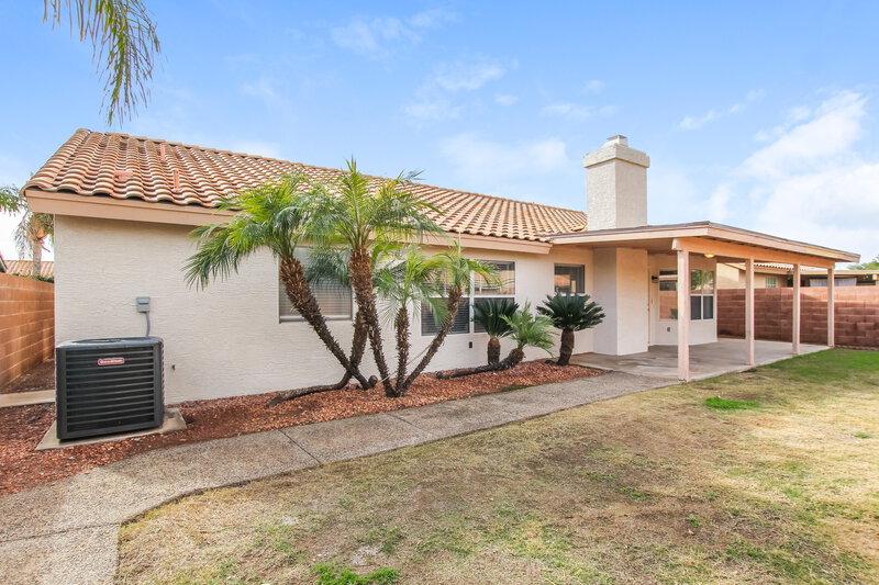 2,580/Mo, 824 E Rose Marie Ln Phoenix, AZ 85022 Rear View 2