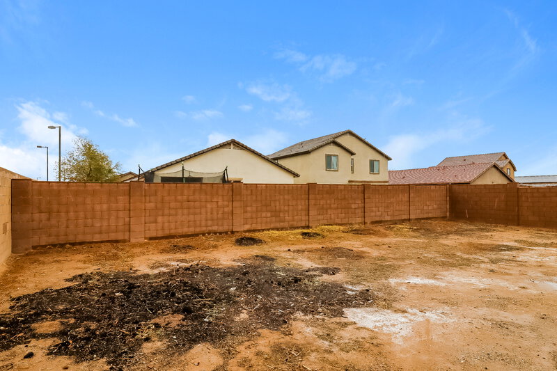 1,890/Mo, 25446 W Carson Dr Buckeye, AZ 85326 Exterior View