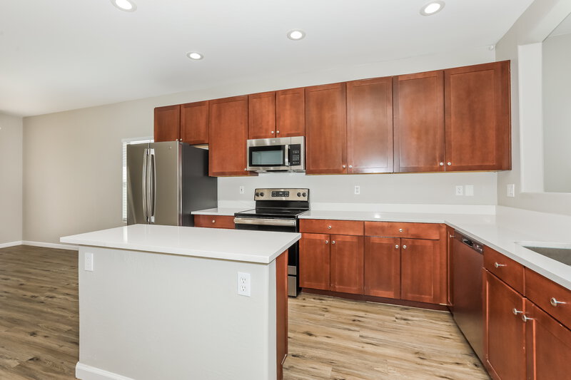 2,030/Mo, 1352 E Clifton Ave Gilbert, AZ 85295 Kitchen View 2