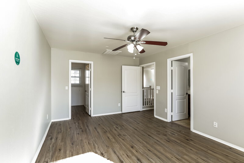 2,330/Mo, 2315 E Sunland Ave Phoenix, AZ 85040 Main Bedroom View 2