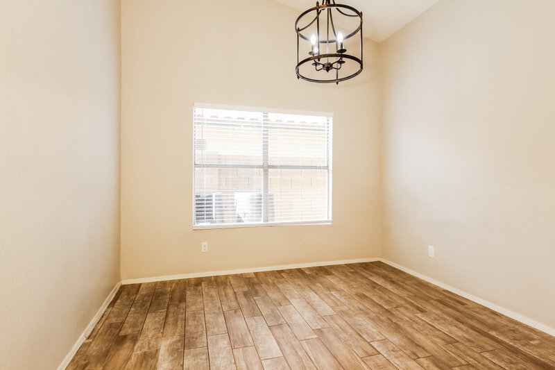 2,280/Mo, 17205 N Chance Dr Surprise, AZ 85374 Dining Room View