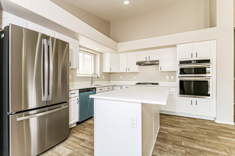 2,405/Mo, 17205 N Chance Dr Surprise, AZ 85374 Kitchen View