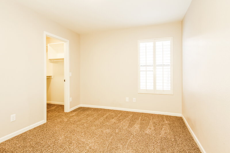 2,280/Mo, 17205 N Chance Dr Surprise, AZ 85374 Bedroom View 2