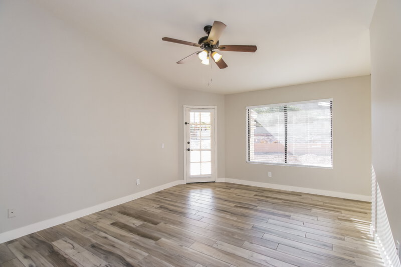 2,705/Mo, 17043 E El Pueblo Blvd Fountain Hills, AZ 85268 Main Bedroom View 2