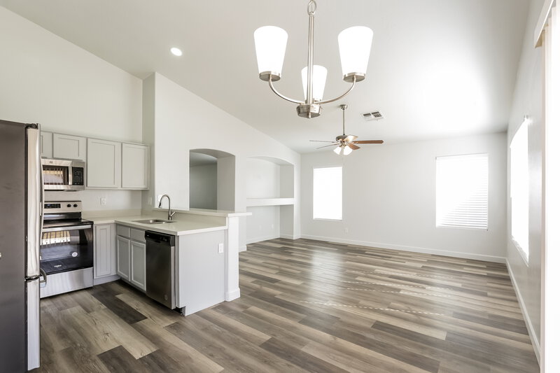 2,075/Mo, 6417 W Magnolia St Phoenix, AZ 85043 Dining Room View