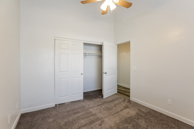 2,075/Mo, 6417 W Magnolia St Phoenix, AZ 85043 Bedroom View 2