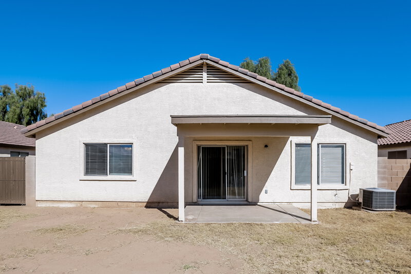 2,075/Mo, 6417 W Magnolia St Phoenix, AZ 85043 Rear View
