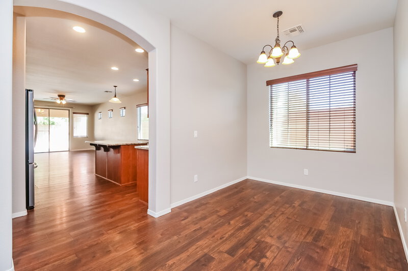2,315/Mo, 21937 S 214th ST Queen Creek, AZ 85142 Dining Room View