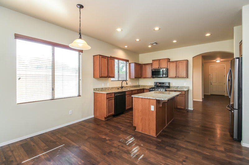 2,585/Mo, 21937 S 214th ST Queen Creek, AZ 85142 Kitchen View