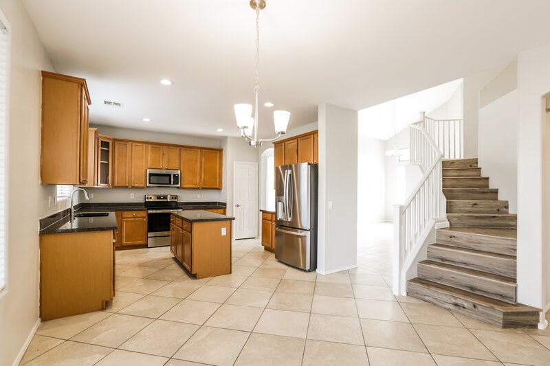 2,710/Mo, 4428 W St Anne Ave Laveen, AZ 85339 Dining Room View