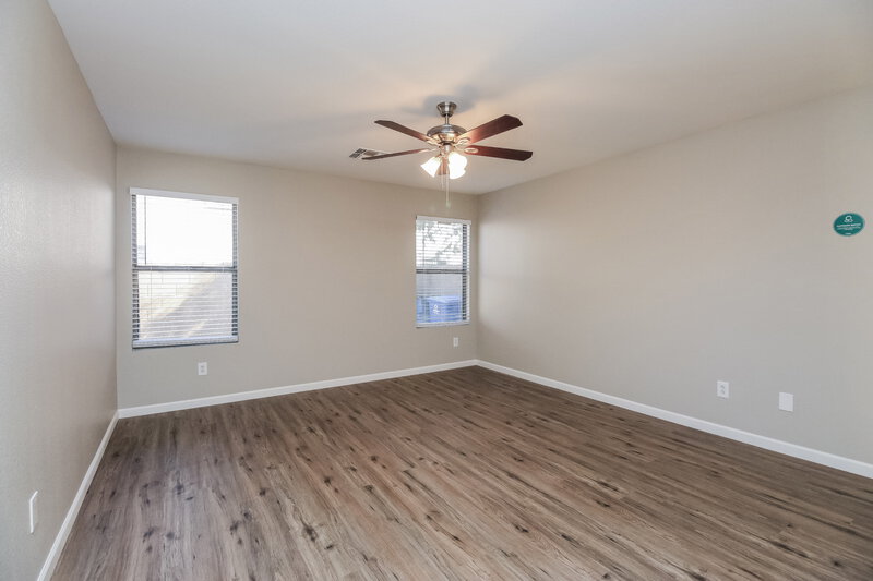 1,920/Mo, 2229 E 35th Ave Apache Junction, AZ 85119 Main Bedroom View