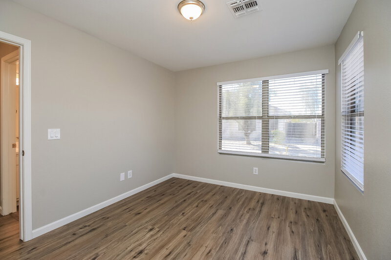 1,920/Mo, 2229 E 35th Ave Apache Junction, AZ 85119 Bedroom View 2