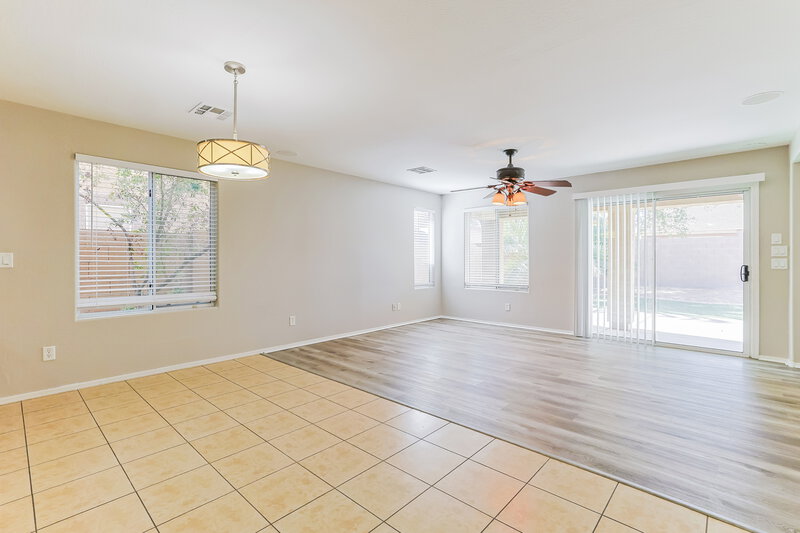 1,760/Mo, 1505 E Lakeview Dr San Tan Valley, AZ 85143 Dining Room View