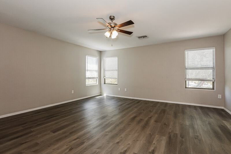 2,400/Mo, 21160 E Munoz St Queen Creek, AZ 85142 Main Bedroom View