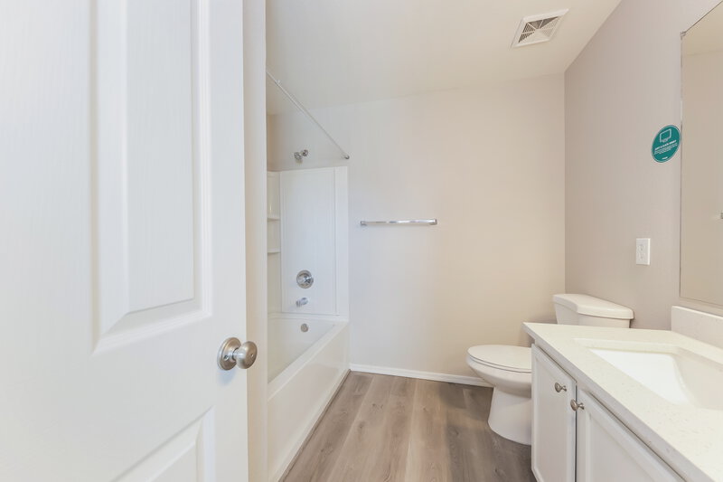 2,475/Mo, 21160 E Munoz St Queen Creek, AZ 85142 Bathroom View