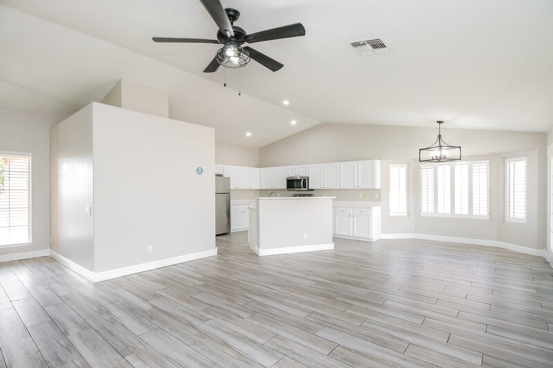 2,285/Mo, 6246 E Portia St Mesa, AZ 85215 Living Room View