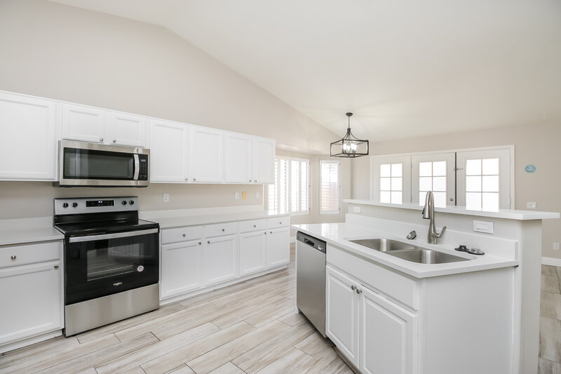 2,285/Mo, 6246 E Portia St Mesa, AZ 85215 Kitchen View 2