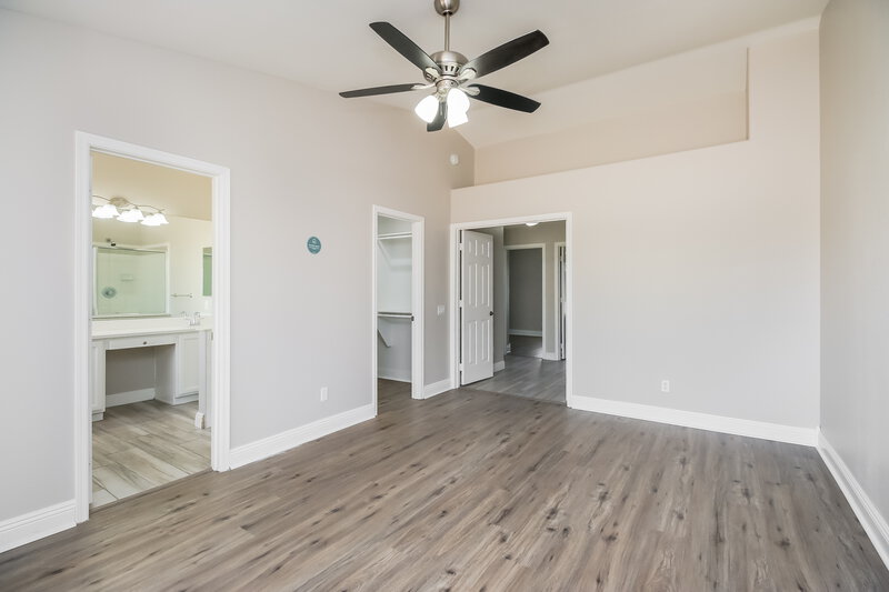 2,285/Mo, 6246 E Portia St Mesa, AZ 85215 Main Bedroom View 2