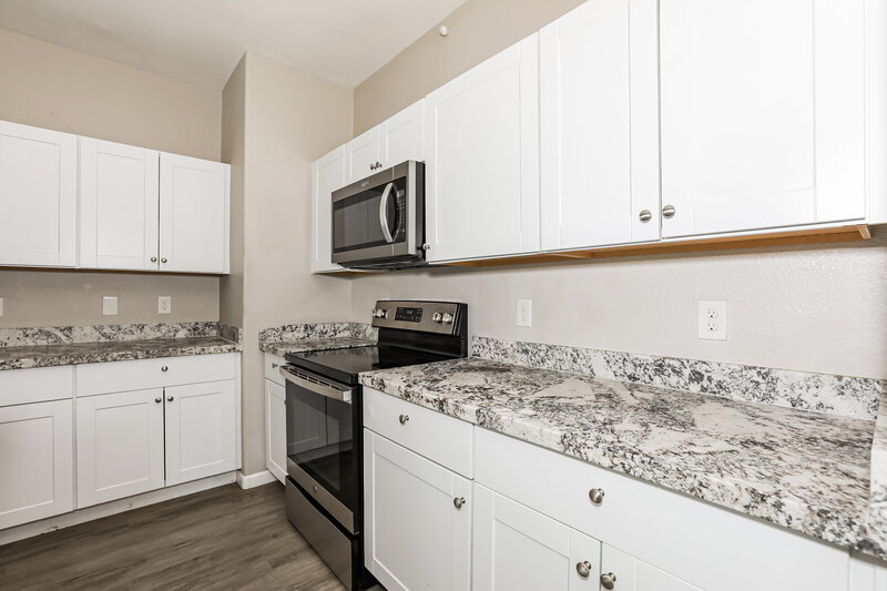 2,090/Mo, 1225 S Mansard Mesa, AZ 85209 Kitchen View 2