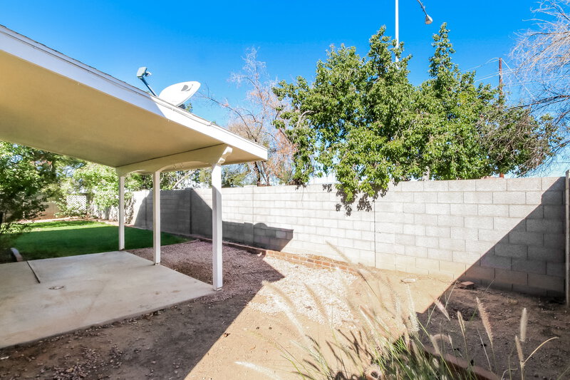 2,325/Mo, 441 S Maple 159 Mesa, AZ 85206 Rear View