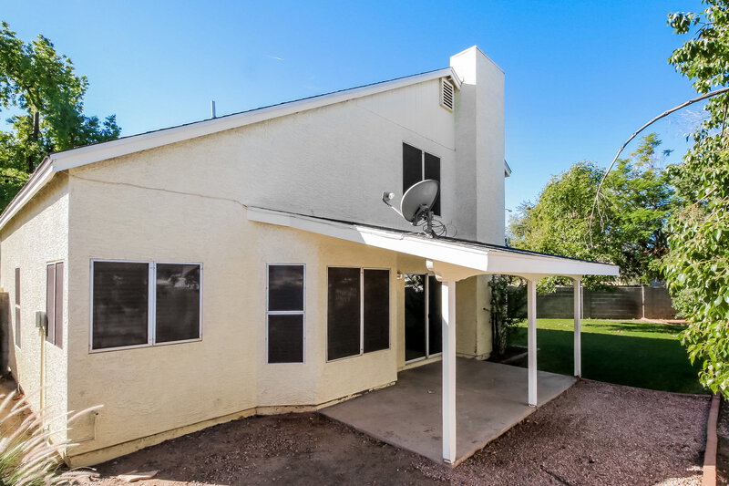 2,325/Mo, 441 S Maple 159 Mesa, AZ 85206 Rear View 2