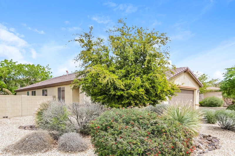 2,100/Mo, 6806 W Evergreen Terrace Peoria, AZ 85383 No Caption View