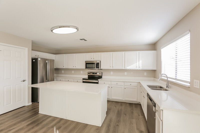 2,195/Mo, 6217 S 20th Glen Phoenix, AZ 85041 Misc View 4