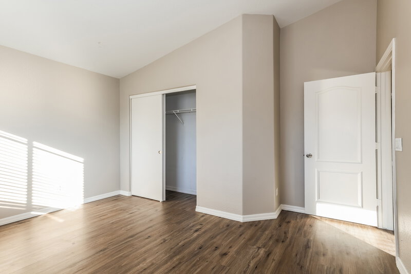 2,500/Mo, 3251 W Jessica Ln Phoenix, AZ 85041 Bedroom View