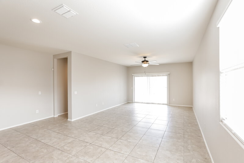 1,900/Mo, 25562 W Desert Dr Buckeye, AZ 85326 Living Room View