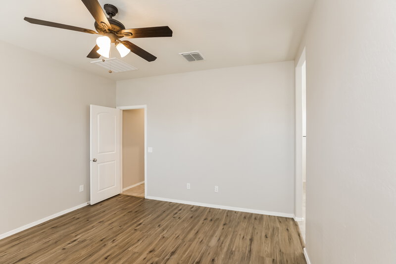 1,900/Mo, 25562 W Desert Dr Buckeye, AZ 85326 Main Bedroom View 2