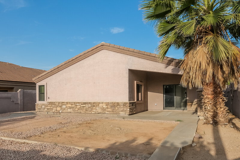 2,430/Mo, 17811 N 41St Pl Phoenix, AZ 85032 Rear View