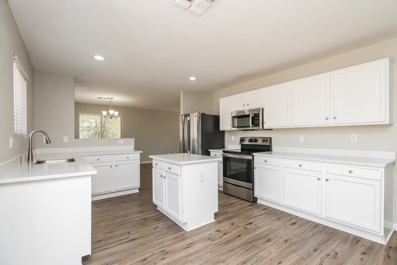 1,975/Mo, 1198 E Dust Devil DR San Tan Valley, AZ 85143 Kitchen View