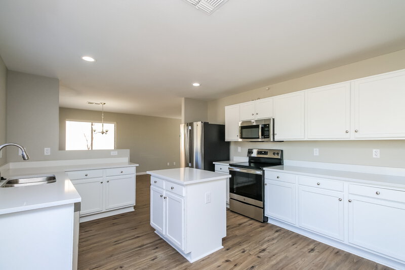 2,120/Mo, 1198 E Dust Devil DR San Tan Valley, AZ 85143 Kitchen View 2