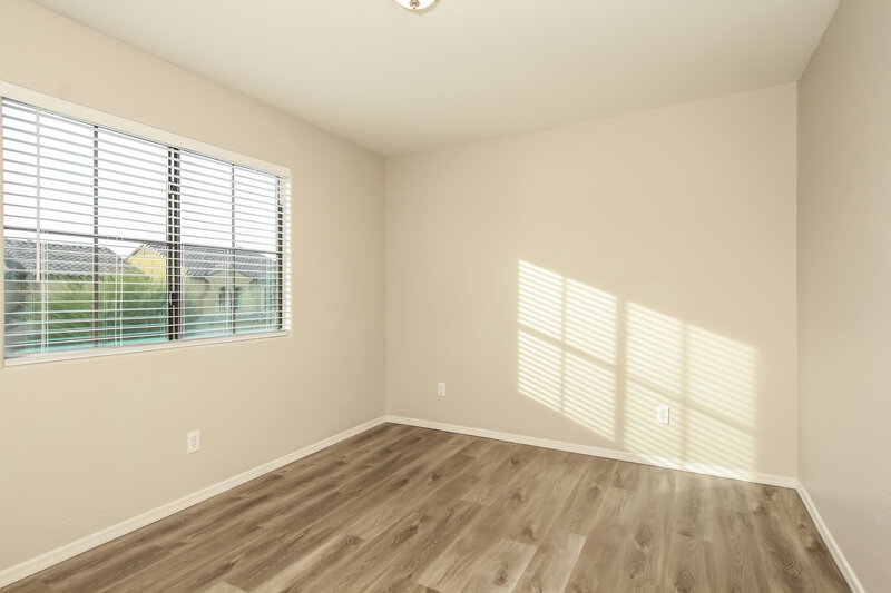 2,530/Mo, 4855 S 4th Ave Phoenix, AZ 85041 Bedroom View 2