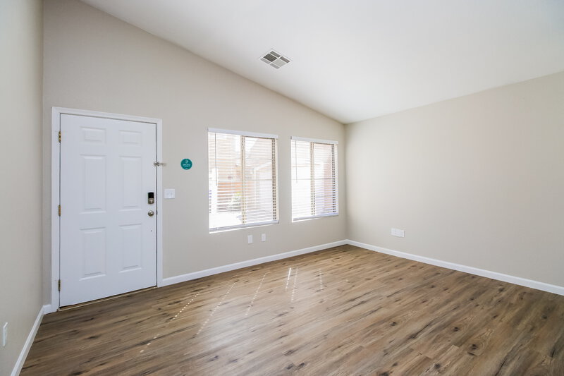 2,365/Mo, 1346 S Boulder St D Gilbert, AZ 85296 Family Room View