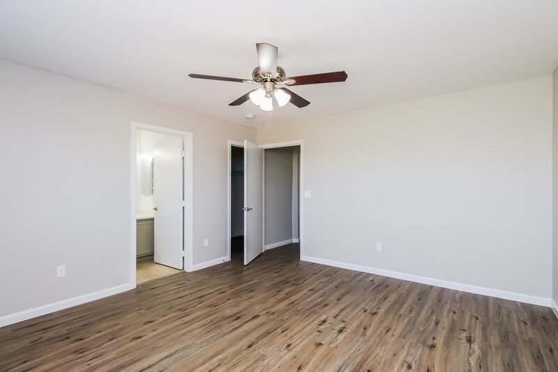 2,365/Mo, 1346 S Boulder St D Gilbert, AZ 85296 Main Bedroom View 2