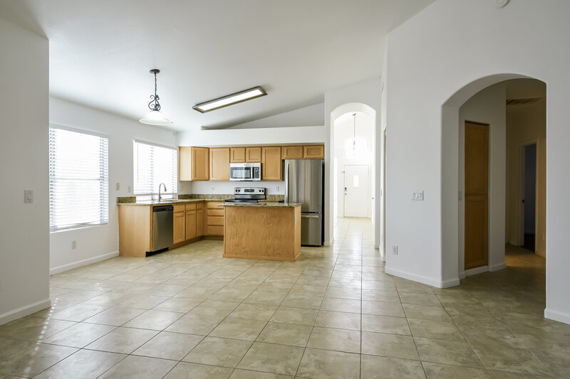 2,465/Mo, 9528 W Clara Ln Peoria, AZ 85382 Dining Room View
