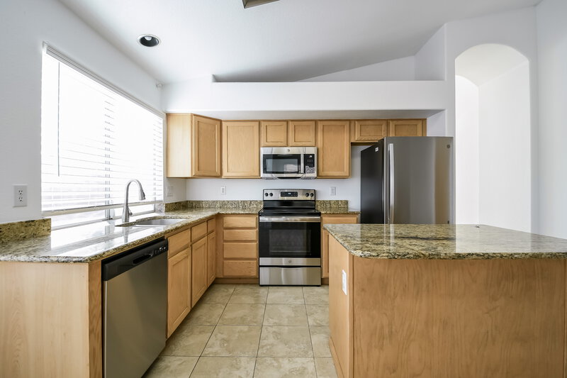 2,465/Mo, 9528 W Clara Ln Peoria, AZ 85382 Kitchen View