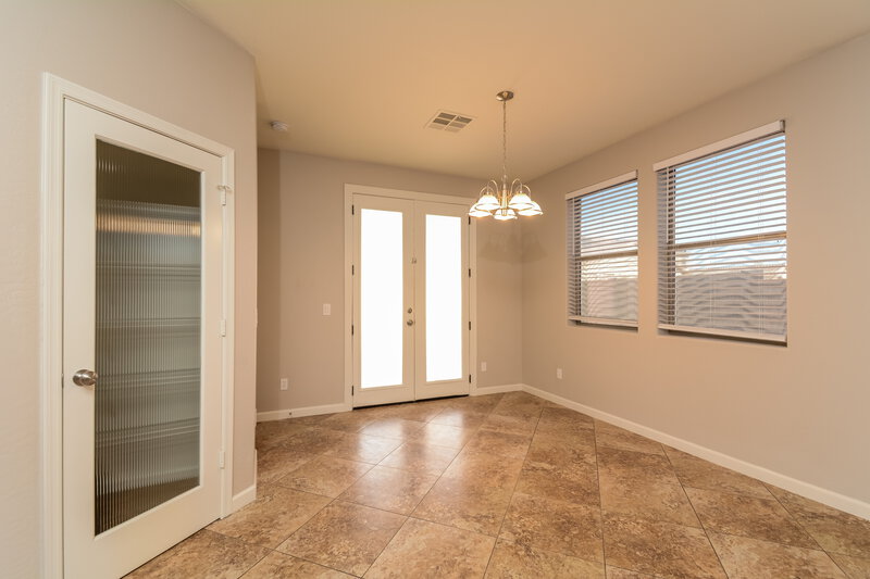2,190/Mo, 11838 W Foothill Dr Sun City, AZ 85373 Dining Room View