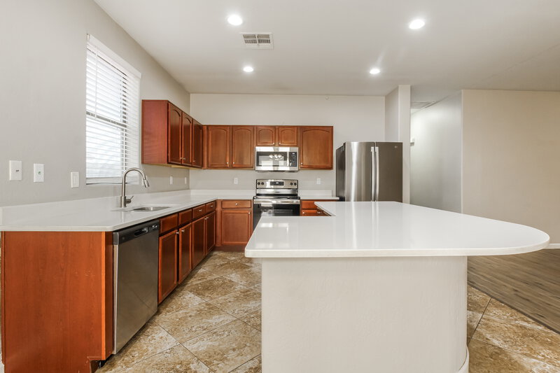 2,325/Mo, 11838 W Foothill Dr Sun City, AZ 85373 Kitchen View